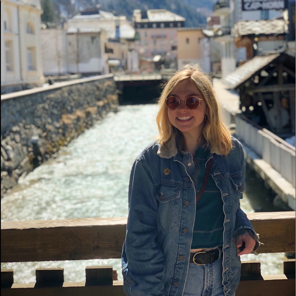 Get to Know Me🌞 - Picture 2 of 5